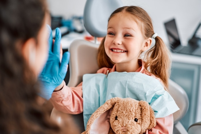 How To Make Your Child&#    ;s Dental Visit Stress Free: A Parent&#    ;s Guide
